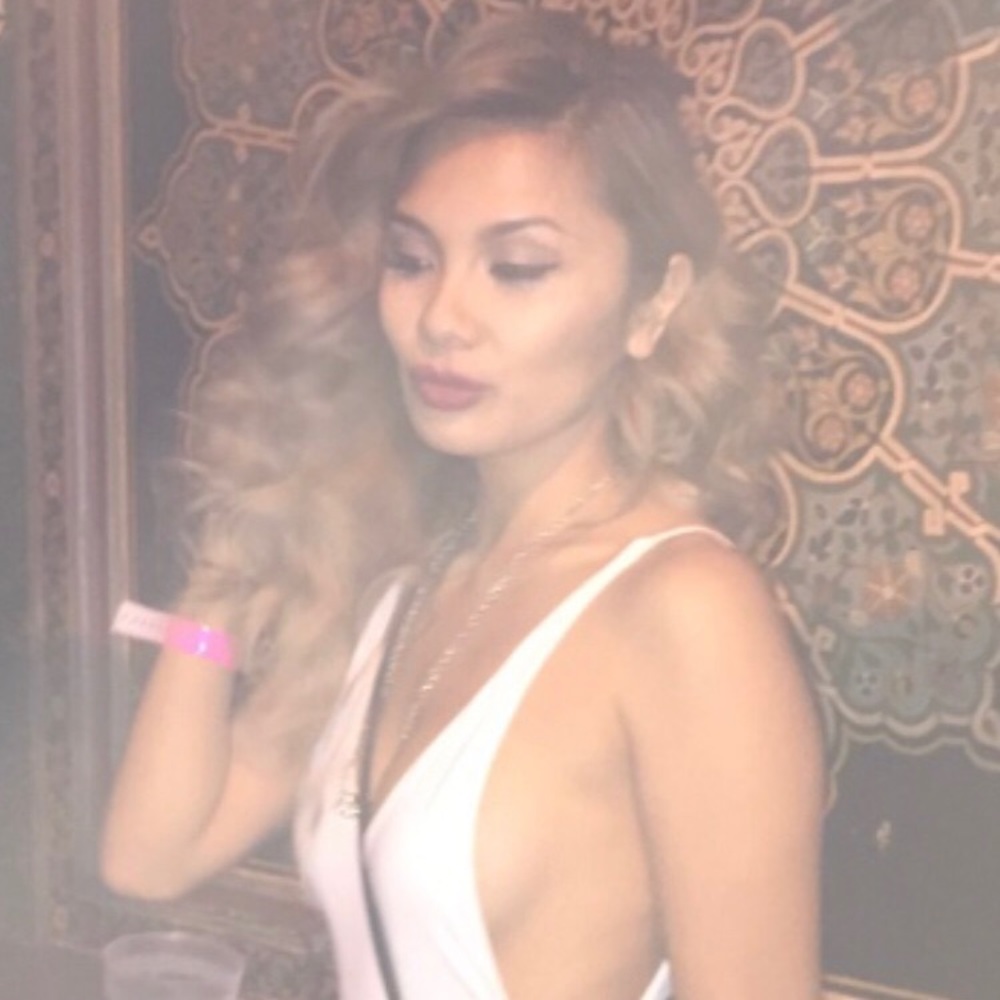 Meet your Posher, Crys